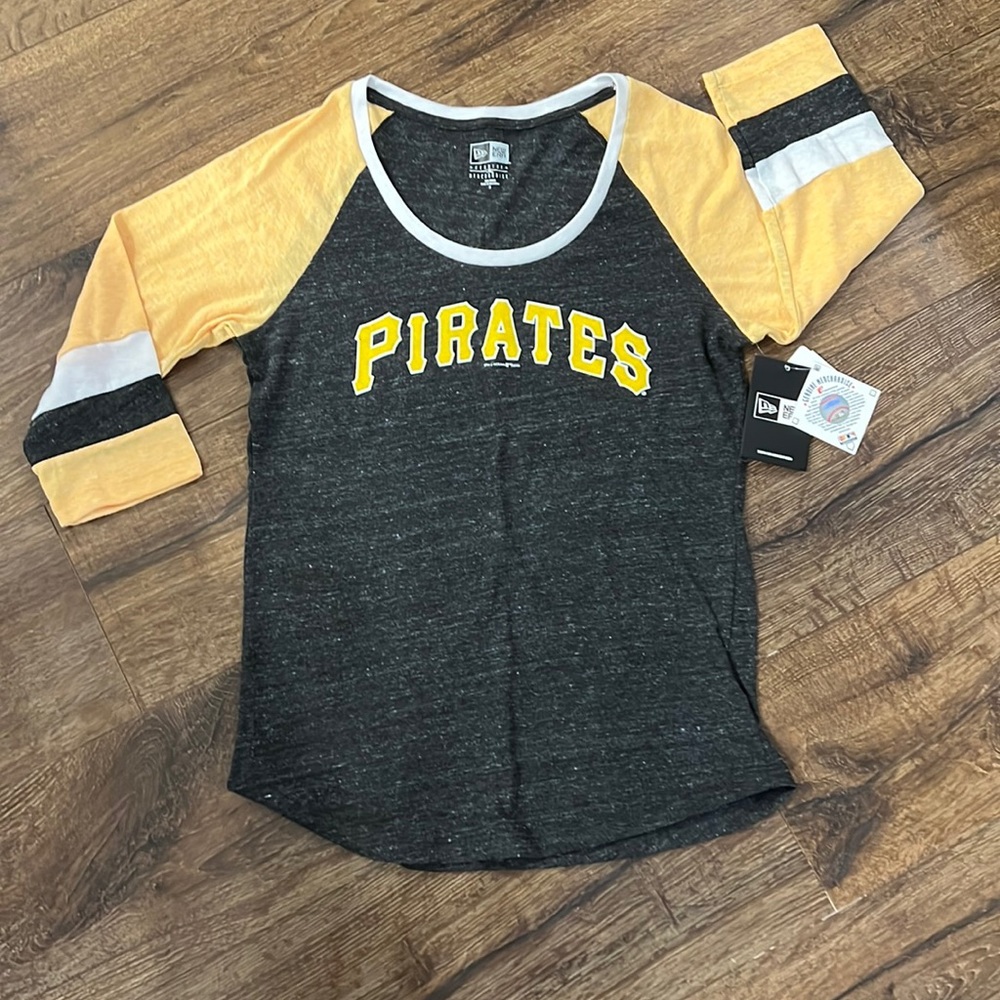 New Era 3/4 Sleeve T-shirt
